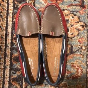 Naturalizer color block loafers